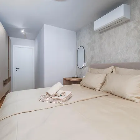 Luxury Lea Magdalena 5, Krk Villa